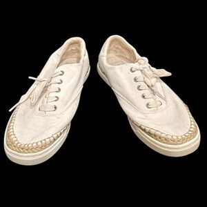 UGG Shoes Womens  Eyan II Espadrille Sneaker Beige Canvas Lace Up Sz 8